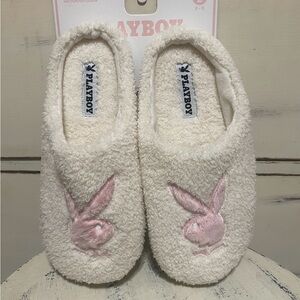 PLAYBOY Cream Slippers with Pink Logo